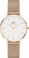 Часы наручные кварцевые женские Daniel Wellington DW00100163 на стальном ремешке золотистого цвета