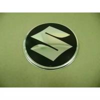 Наклейка Suzuki (диаметр 70мм.) на автомобильные колпаки, диски компл. 4шт. (5770)