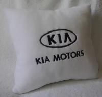 Подушка Kia motors белая вышивка черная