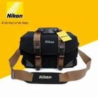 Сумка MyPads TC-1225 для фотоаппарата Nikon Coolpix L610/L620/L820/L830 с отделением для дополнительных аксессуаров из высоко материала