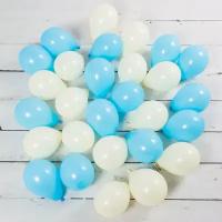 Мини-шарик голубого или белого цвета