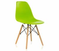 Пластиковый стул Woodville Eames PC-015 зеленый