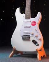 FENDER SQUIER BULLET Stratocaster HT Arctic White