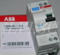 ABB Автоматический выключатель дифференциального тока DSH941 С25 30МА тип АС