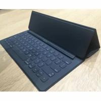 Чехол-клавиатура Apple Smart Keyboard (MJYR2ZX/A) для iPad Pro 12.9 черный английская раскладка + русские клавиши (OEM версия без коробки)