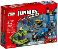 Lego 10724 Juniors Бэтмен и Супермен против Лекса Лютора