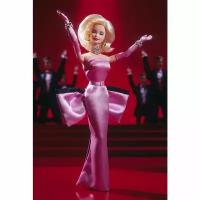 Кукла Barbie as Marilyn in the Pink Dress from Gentlemen Prefer Blondes (Барби в образе Мэрилин в Розовом Платье в фильме 'Джентльмены предпочитают блондинок')