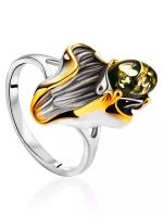 Кольца из серебра с позолотой Амберхолл Яркое серебряное кольцо, украшенное зеленым янтарём «Моне»
