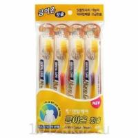 Dental Care Nano Gold Toothbrush Set набор зубных щеток c наночастицами золота средней жесткости и мягкой, 1 шт