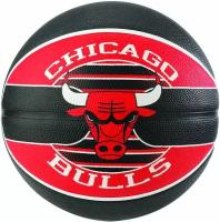 Баскетбольный мяч Spalding NBA Chicago Bulls размер 7