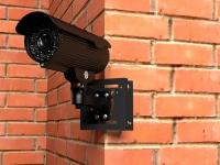 Кронштейн Embodiment EMB-CSC-B для всех видов камер видеонаблюдения, установка на угол/столб, черный