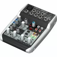 Микшерный пульт Behringer Q502USB