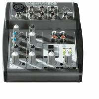 Микшерный пульт аналоговый Behringer Xenyx 502