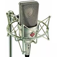 Neumann TLM 103