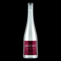 Вода питьевая Леденёв / LEDENEV газированная, стекло 0.45 л (15 штук)