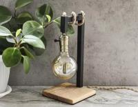 Декоративная настольная лампа ручной работы из металла - настольная лампа из профильной трубы с подложкой - Лофт