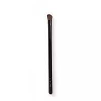 Lic Кисть для растушевки теней во внешнем уголке века Makeup Artist Brush P02