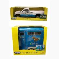 Игровой набор Farm Toys Traditional Dually Truck with Two Horse Trailer