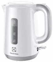 Чайник Electrolux EEWA 3330