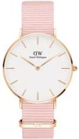 Наручные часы Daniel Wellington Petite Rosewater