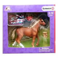 Schleich Фигурка животного Schleich Чистокровная Верховая С Попоной 42360