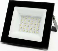 Прожектор ULTRAFLASH (15125) LFL-3002 C02 черный (LED SMD прожектор, 30 Вт, 230В, 6500K) Светодиодные прожекторы Ultraflash LFL-3002 предназначены для наружного освещения жилого и нежилого пространства, обладают высокой степенью защиты от пыли и влаги IP65. Основные характеристики: Цвет - черный, источник света - встроенные светодиоды, мощность 30Вт, световой поток 2100лм, цветовая температура 6500К, корпус металл + стекло, индекс цветопередачи (Ra) 75+, угол рассеивания 120?, температура эксплуатации -20…