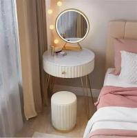 Компактный круглый туалетный столик 50 см с зеркалом и пуфиком (бежевый 50 см + мраморная столешница + зеркало + табурет)