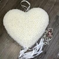 Свадебный декор "Сердце из розочек", ширина 62 см