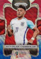 Коллекционная карточка Panini Prizm FIFA World Cup Russia 2018 #63 Alex Oxlade-Chamberlain - Red Blue Wave S0293