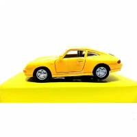 Коллекционная модель Porsche 911 желтая масштаба 1:43, металл MotorMax 73401-911y