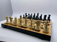 Шахматы айвенго обиходные пластиковые с пластиковой шахматной доской 30 см