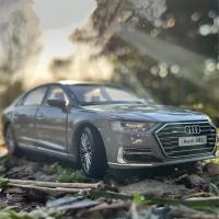 Коллекционная масштабная модель Ауди Audi A8L 1:24 (металл,свет,звук)