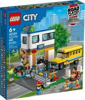 Конструктор LEGO City Community 60329 День в школе