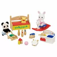 Набор Sylvanian Families Детская игровая комната с Пандой и Снежным кроликом 5709