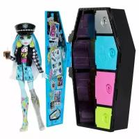 Кукла Monster High Последние секреты Кукла Фрэнки Штайн и модный набор со шкафчиком для переодевания HKY62