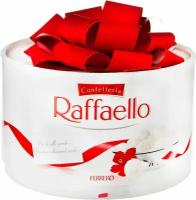 Конфеты Raffaello с цельным миндальным орехом в кокосовой обсыпке 200г 1 шт