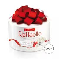 Конфеты Raffaello с цельным миндальным орехом в кокосовой обсыпке, 200г, торт