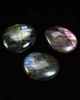 Оберег, амулет Лабрадор плоский - 3-4 см, натуральный камень, самоцвет, галтовка, 3 шт - может очищать ауру, приносить удачу, развивать предвидение
