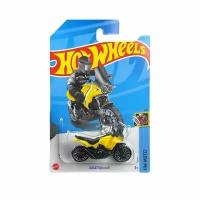 HKK31 Машинка игрушка Hot Wheels металлическая коллекционная Ducati DesertX желтый; черный