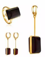Комплект бижутерии AmberHandmade: кольцо, серьги, подвеска, янтарь