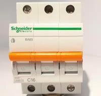 Автоматический выключатель Schneider Electric Домовой ВА63 3P 16A (C) 4.5kA 11223