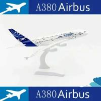 Модель самолета Airbus A380 на подставке