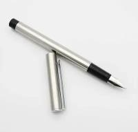 Перьевая ручка 65 корпус нержавеющая сталь. Китай. Перо EF (0.38 мм). Заправка поршнем. Цвет серебристый