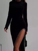 Вечернее бархатное платье с разрезом и стразами, цвет черный, размер 42-44 (S)