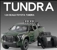 Коллекционная масштабная модель Toyota Tundra 1:24 (металл, свет, звук)