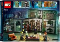 Конструктор LEGO Hogwarts Moment: урок зельеварения Harry Potter (76383)