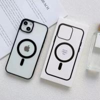 Силиконовый прозрачный чехол с MagSafe для Iphone 15 / Айфон 15 (Black/Черный)