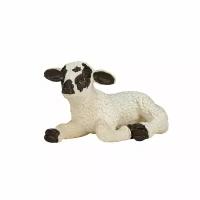 Фигурка-игрушка Шотландский черноголовый ягненок (лежащий), AMF1021, KONIK