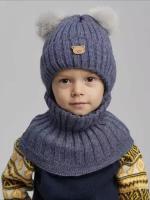 Детская зимняя шапка на завязках со снудом