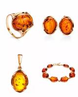 Комплект бижутерии AmberHandmade: браслет, серьги, кольцо, подвеска, янтарь